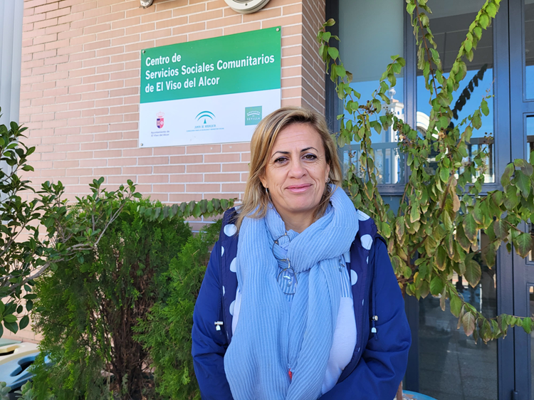 Gracia Miranda presenta el programa Cheque Alimentos