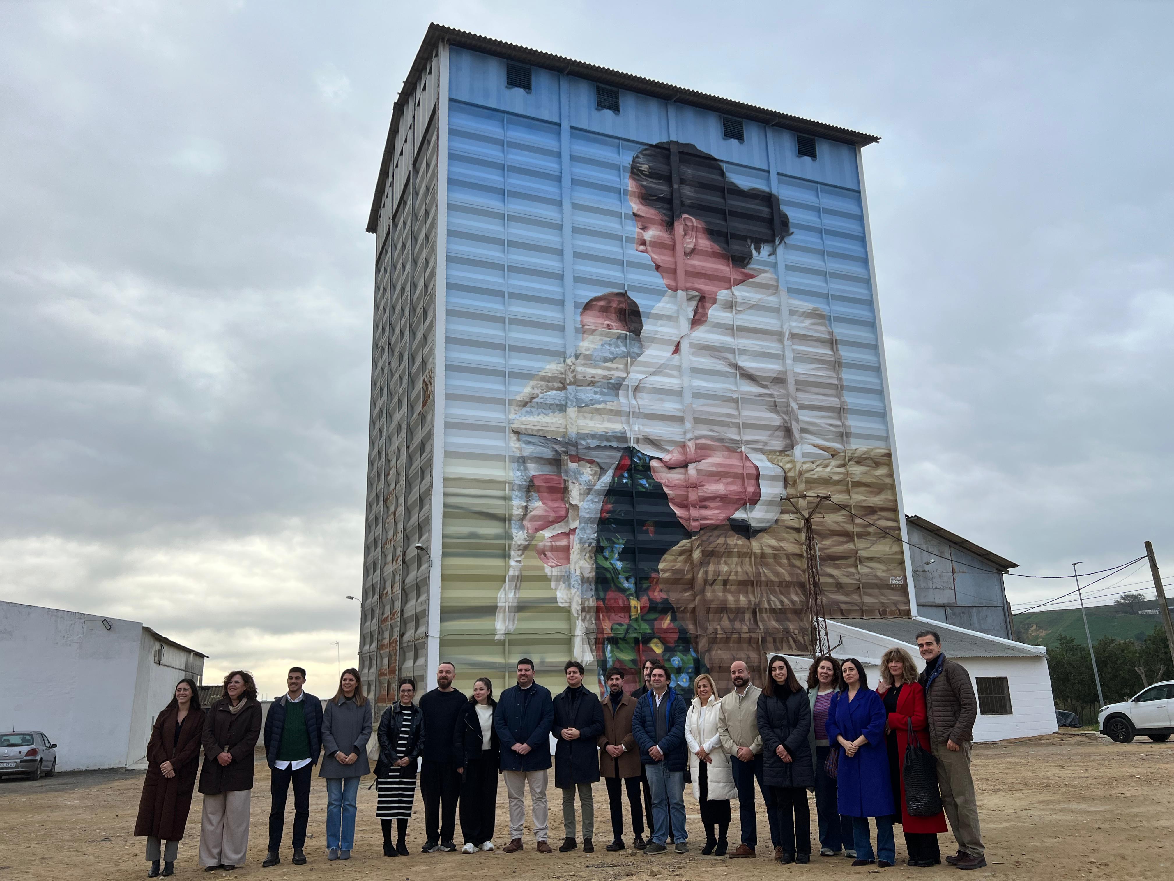 Inaguración de la obra de Virginia Bersabé en el Silo